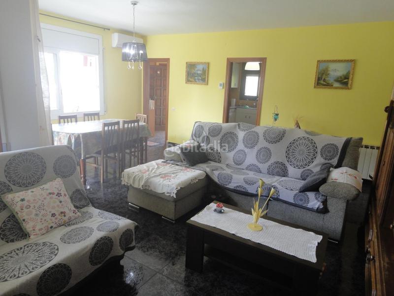 Foto 174e74f4-859b-4555-9e0c-e39b0ee63abc. Xalet amb calefacció aparcament a Segur de Calafell nucli urbà Segur de Calafell