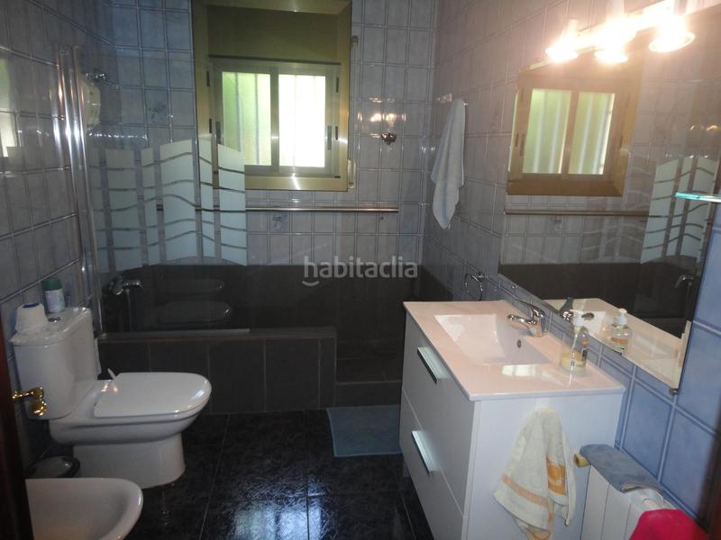 Foto 1faf0c3c-f9c9-49c1-866f-81736481aade. Xalet amb calefacció aparcament a Segur de Calafell nucli urbà Segur de Calafell