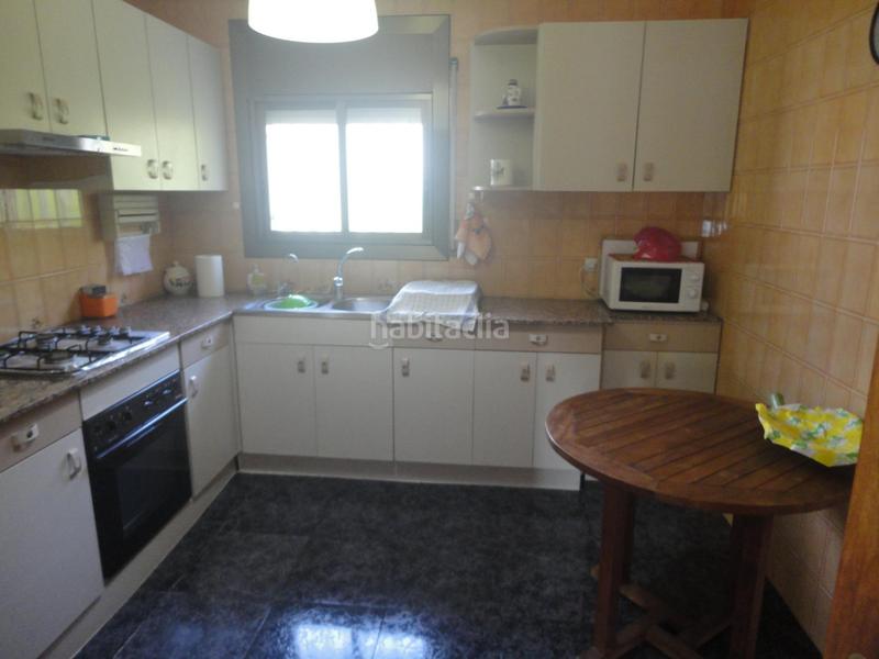 Foto 2194cd41-2073-4e4f-8e19-18958e19f78c. Xalet amb calefacció aparcament a Segur de Calafell nucli urbà Segur de Calafell