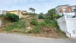 Terreno residencial en Brises de calafell. Estupenda parcela para construir la casa de tus sueños