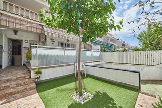 Reihenhaus  Margallo. Casa pareada en cunit