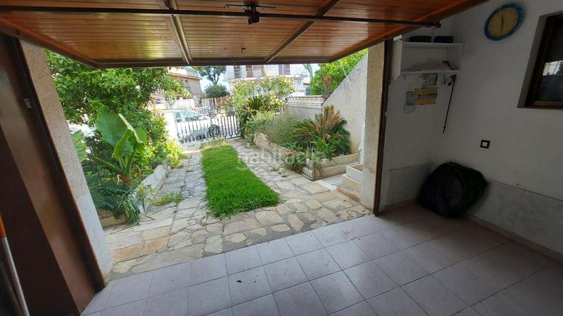 Foto 0bcf36dc-d76c-4251-94e8-65c8d59317c6. Casa adossada amb calefacció aparcament a Segur de Calafell nucli urbà Segur de Calafell