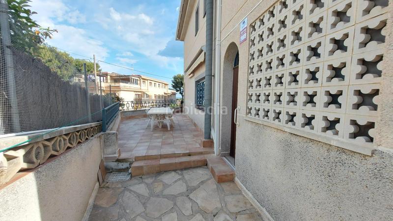 Foto 94af12fb-58fa-4165-9ec8-87c3f4a5858c. Casa adossada amb calefacció aparcament a Segur de Calafell nucli urbà Segur de Calafell