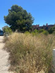 Terreny residencial a Bonavista. Parcelas para 8 casas adosadas
