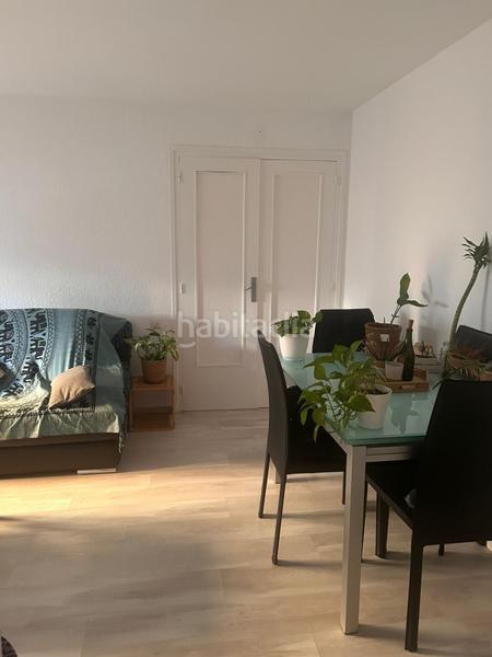 Foto 050434a4-6346-4037-980d-21620855fc66. Piso  con inquilina para inversores en Segur de Calafell nucli urbà Segur de Calafell