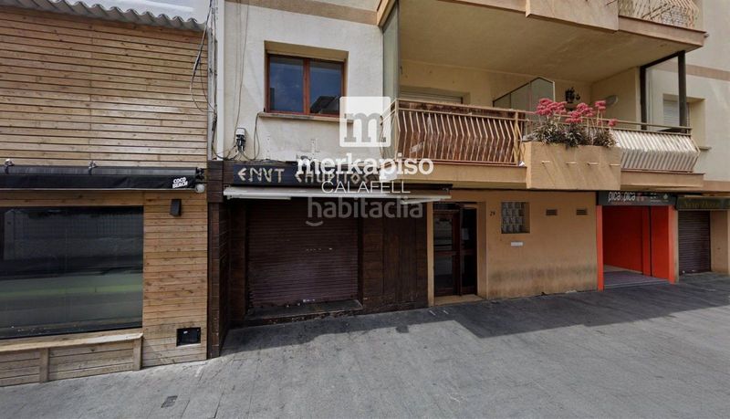 Foto ec7022e8-0dd0-4884-948f-61f32a0510e9. Local comercial a Calafell platja Calafell