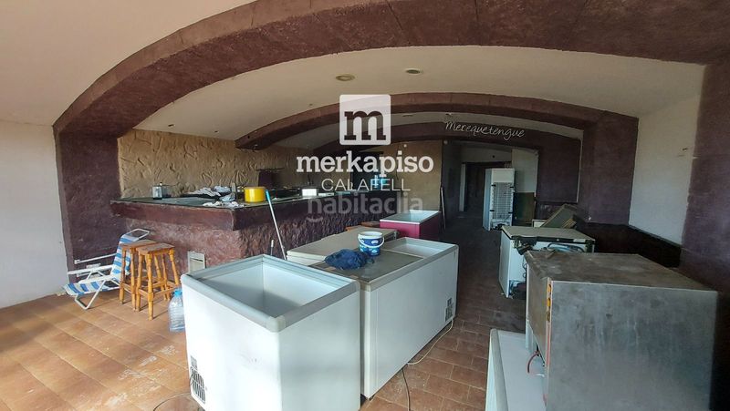 Foto 20c4b576-b579-4fb6-b5bd-1abdfaf46115. Local comercial a L´Estany Calafell