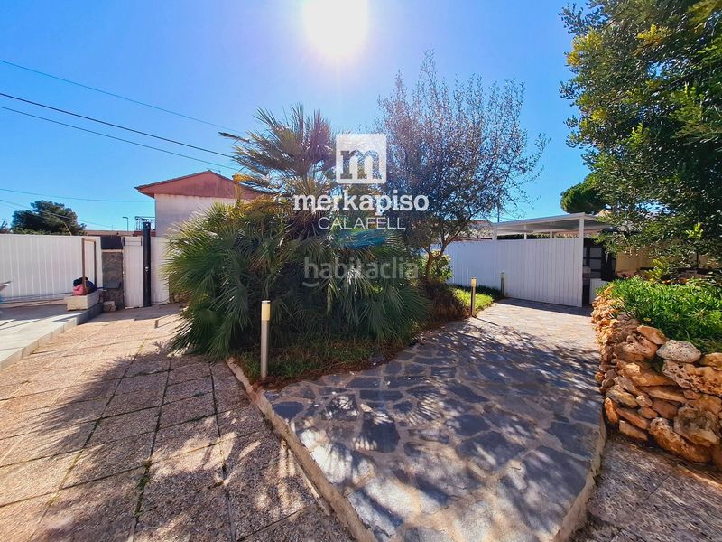 Foto 66d89c07-404f-444e-9a84-11d277d3eb3c. Casa amb calefacció aparcament piscina a Cunit residencial Cunit