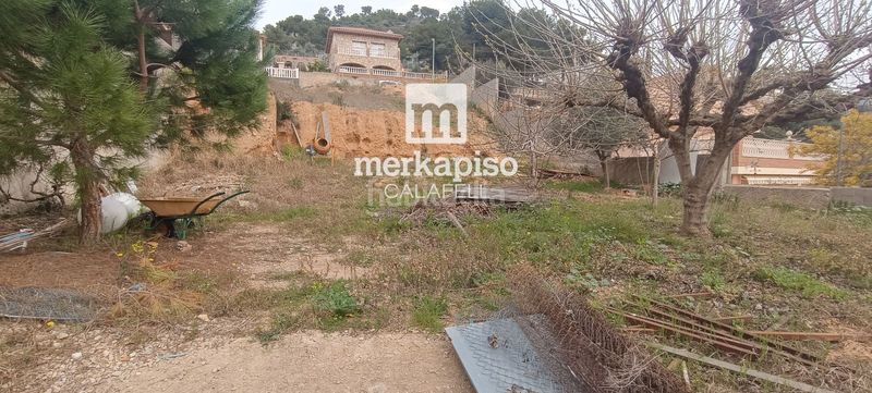 Foto 75b378b2-7ce0-447c-9e39-db35238306df. Rural plot in Castellet i la Gornal