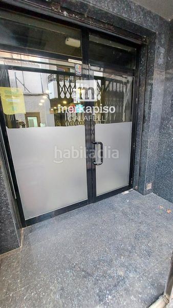 Foto 748431ed-fa68-440d-add1-0e5cf359ca60. Local comercial a Calafell platja Calafell
