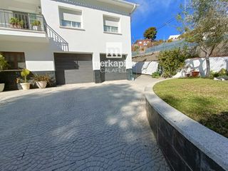 Chalet  Torre de los escipiones. Amplia casa individual