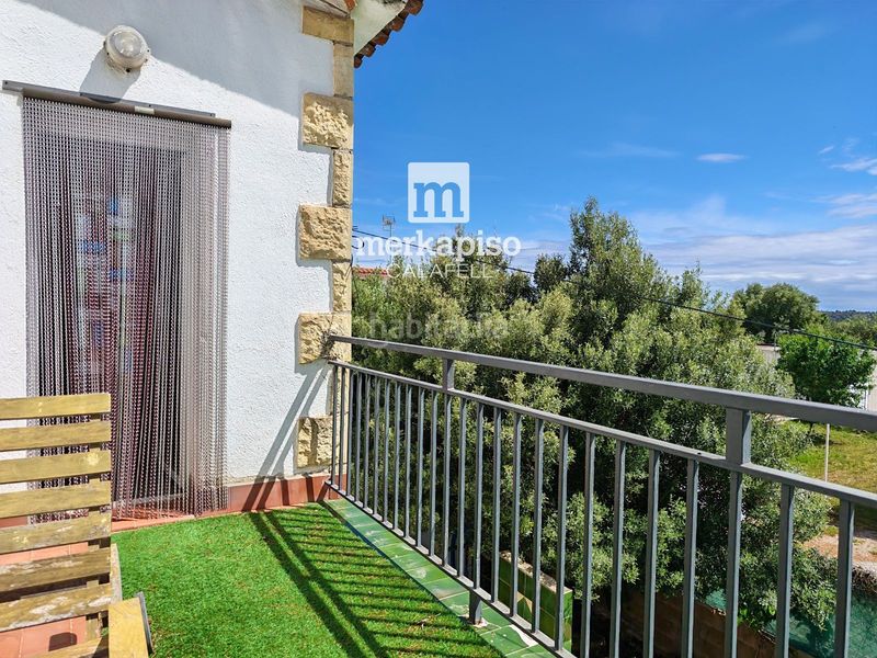 Foto 098686b5-a3d5-4549-916e-4d4c2e7967d3. Xalet amb calefacció aparcament piscina a Bellvei