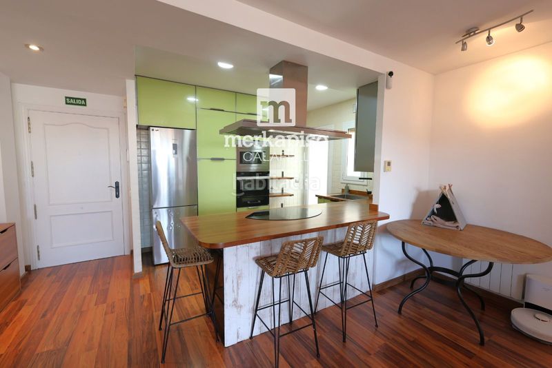 Foto 6a1a412f-484a-4489-9fd3-6363119114a6. Àtic amb calefacció aparcament piscina a El Tancat-Mas d´en Gual Vendrell (El)