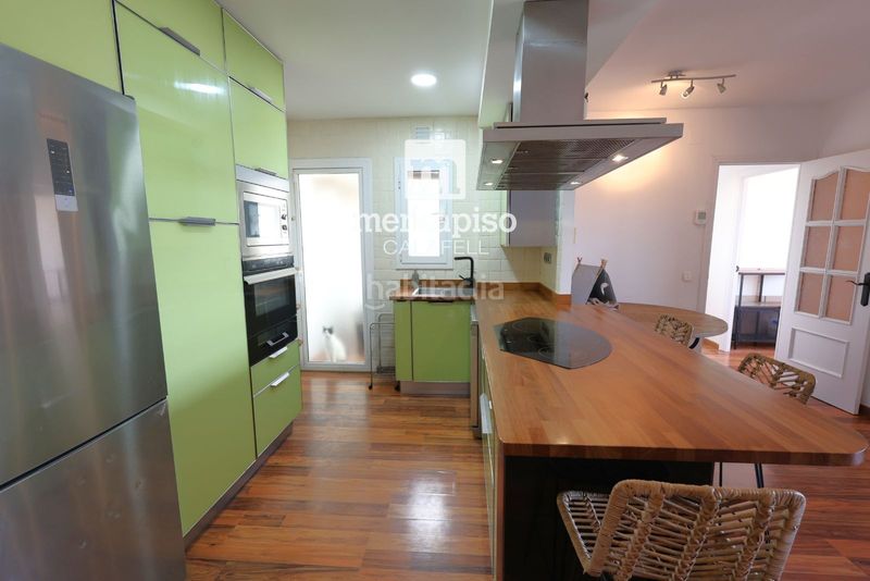 Foto 98af8e33-c445-4529-b8f7-530dc8d696f8. Àtic amb calefacció aparcament piscina a El Tancat-Mas d´en Gual Vendrell (El)