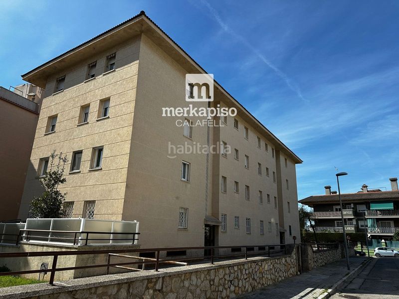 Foto 80f19523-6ec4-462b-8757-01b9a4616ed1. Pis amb aparcament a Cunit residencial Cunit