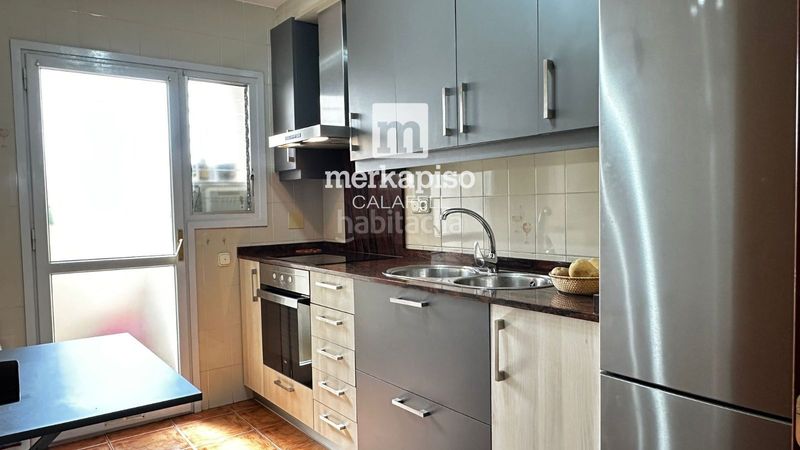 Foto fe0dd56c-2a7e-4b61-92bc-13ee33e6f74e. Pis amb aparcament a Cunit residencial Cunit
