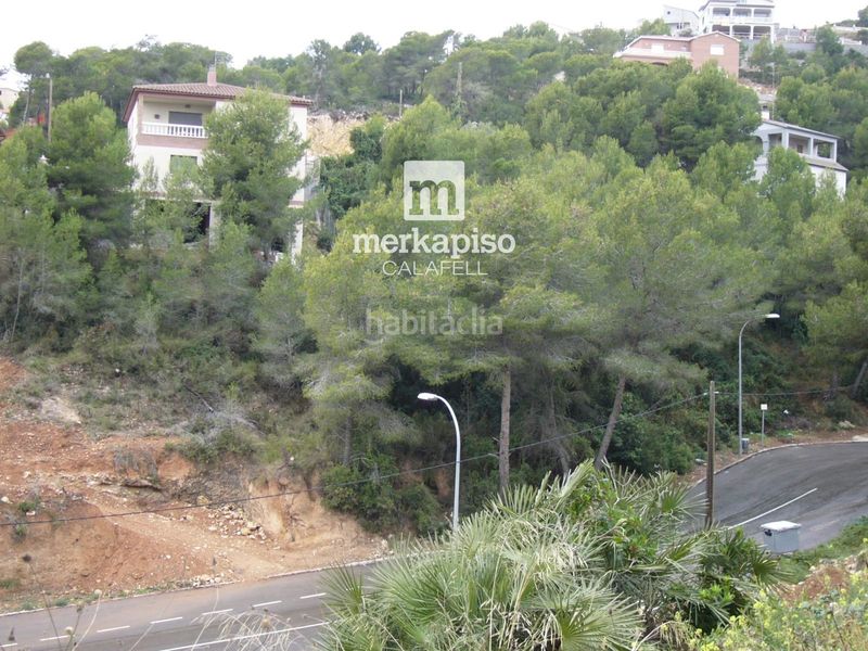 Foto 1db251ca-48cf-4dba-bba0-8402079ae16a. Finca rústica a costa Cunit - els jardins - els rosers Cunit
