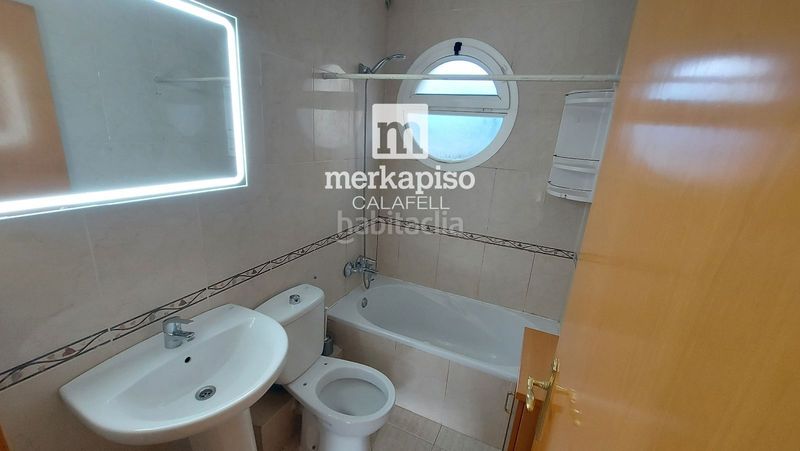 Foto a810e423-64e3-417a-b7a8-ce4d6de77d31. Pis amb aparcament piscina a Cunit residencial Cunit