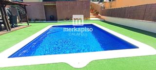 Casa aparellada  Palestina. Casas pareada en segur de calafell !!!