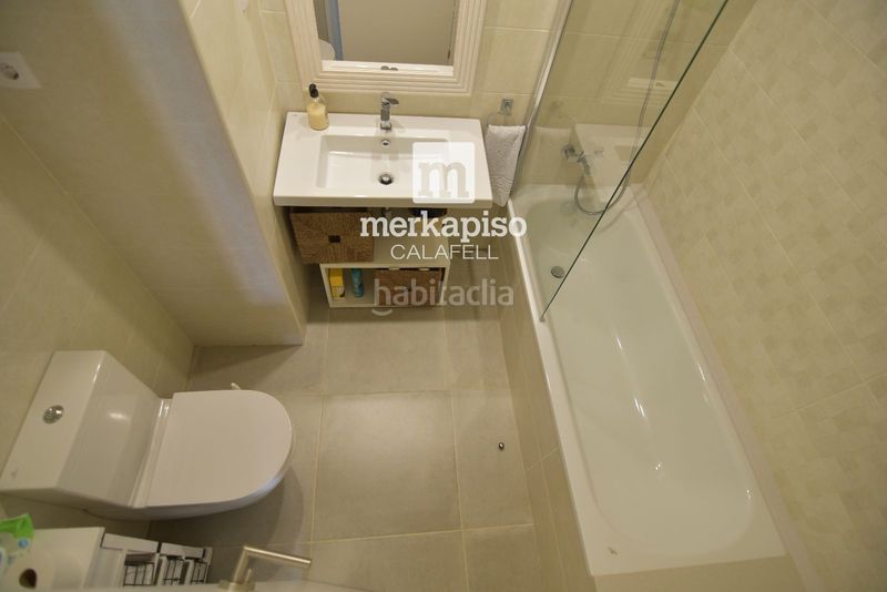 Foto b55000f4-e194-4a7a-964f-01fe682d6e65. Dúplex amb aparcament piscina a L´Estany Calafell