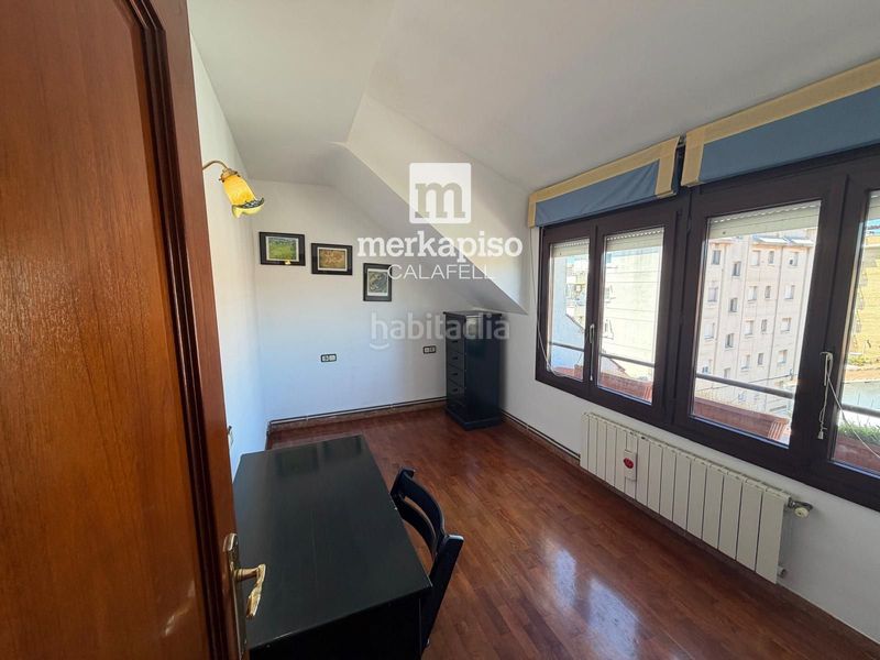 Foto 545d163d-0e8f-4f64-b604-a6ebd58c6130. Dúplex amb calefacció aparcament piscina a Calafell residencial Calafell