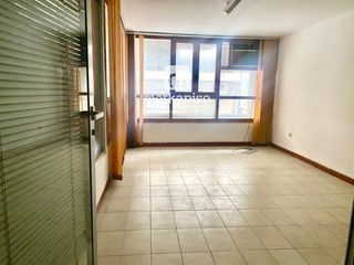 Local Comercial a de les Roquetes