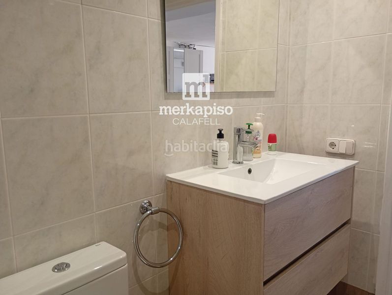Foto e8e9c9b6-f0e5-488f-8975-e771a1540ef1. Casa adossada amb aparcament a Cunidor Cunit
