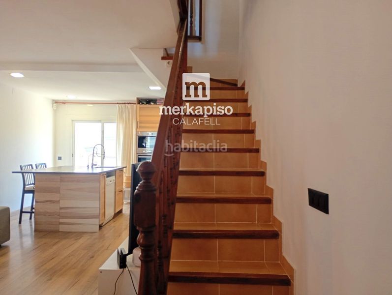 Foto f7e2c9a5-45da-4e72-a8c7-ddc3458af4ee. Casa adossada amb aparcament a Cunidor Cunit