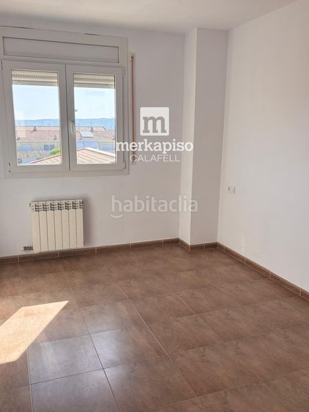 Foto 9c2e3312-078e-4c23-9147-92b44124b882. Casa adossada amb calefacció aparcament a Bellvei