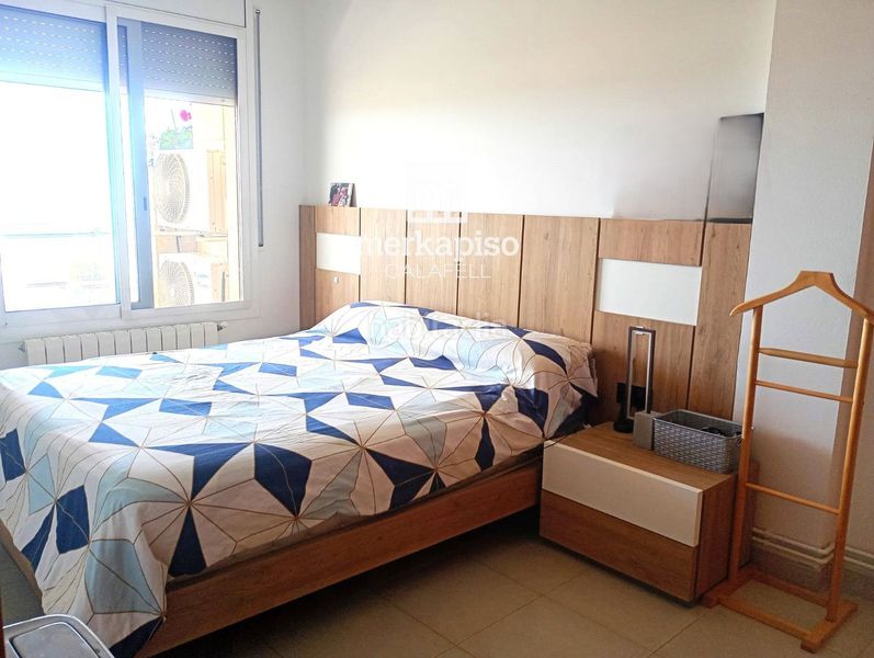 Foto 0172f2f0-0249-47ce-8a16-19cefa70c149. Etagenwohnung mit heizung parking pool in Segur Platja Segur de Calafell