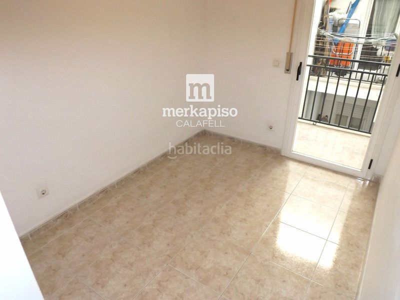 Foto eb5bbd25-1adf-49a2-9078-c465618d4dd2. Àtic amb aparcament piscina a Calafell platja Calafell