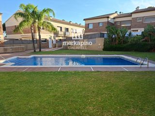 Semi detached house in Doctor Ramon i Cajal