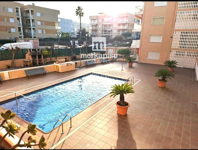 Foto a4dafdae-ec72-426e-8562-08144a2113fc. Pis amb calefacció aparcament piscina a Sant Salvador Coma-ruga