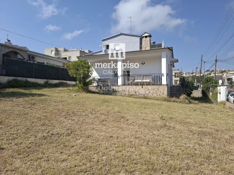Foto 461a12a3-45e4-441e-bb44-0491a3f20904. Casa en Segur de Calafell nucli urbà Segur de Calafell