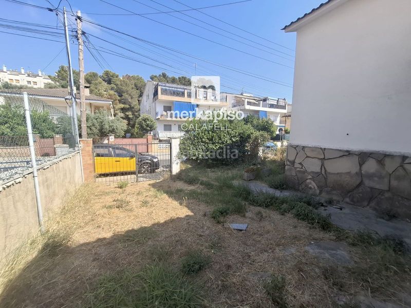 Foto 5876ad2e-2589-432d-a181-4df6d7a16de4. Casa en Segur de Calafell nucli urbà Segur de Calafell