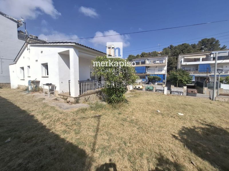 Foto 96b7be06-7750-407e-92bd-92e1617258e5. Casa en Segur de Calafell nucli urbà Segur de Calafell