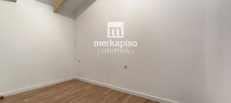Foto 5ec81ff2-12f9-4c16-ac1f-3e15027be93d. Casa amb calefacció a Centre Vendrell (El)