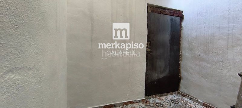 Foto a89fcbfe-91ff-4de8-b0ea-03aa0bb5f1a9. Casa amb calefacció a Centre Vendrell (El)