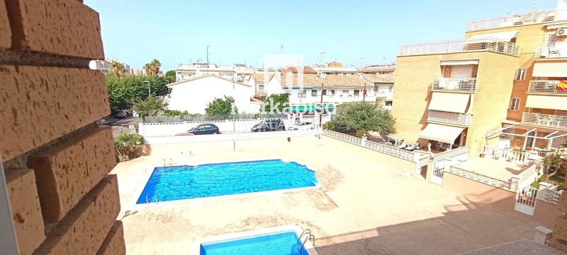 Foto f4f90712-20fc-4bda-9280-12c44e2eee6c. Pis amb calefacció aparcament piscina a Nucli Antic Cunit