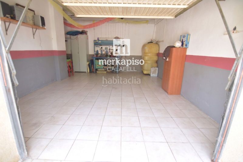 Foto 33379929-8501-46bc-865f-180fe756dce8. Casa adossada amb calefacció aparcament piscina a Roda de Barà
