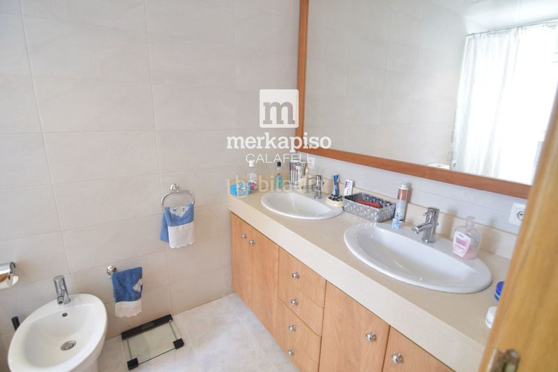 Foto b4e9a7af-2302-4652-a8fa-e5105271e908. Casa adossada amb calefacció aparcament piscina a Roda de Barà