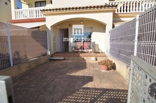Reihenhaus  Sant lluc. Casa adosada lista para entrar a vivir !!!