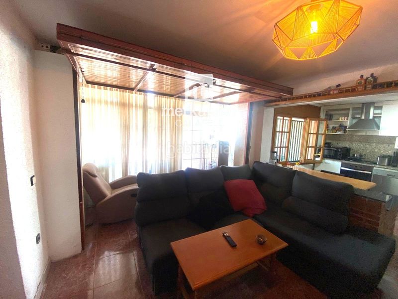 Foto bb7a8357-b840-4a2d-a54b-33e758778cb2. Xalet a Cunit residencial Cunit