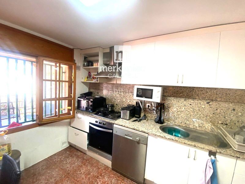 Foto d76ae5e5-66b0-46e0-a31d-829869fb577e. Xalet a Cunit residencial Cunit