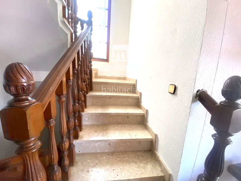 Foto f8d6dd66-c6de-40d9-be19-ca3ec9ae6699. Xalet a Cunit residencial Cunit