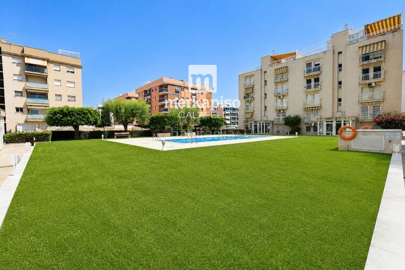 Foto b5b2aa1f-a8b3-43b2-8d44-c4b2aceebd9a. Àtic amb calefacció aparcament piscina a L´Estany Calafell