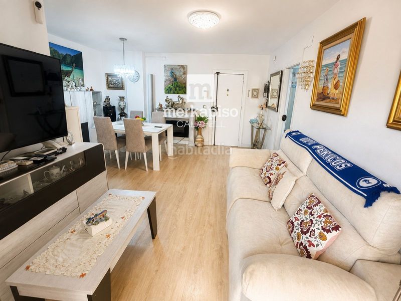 Foto 643b6853-674c-411e-b37e-a7ceb89f9210. Pis amb calefacció aparcament a Segur Platja Segur de Calafell