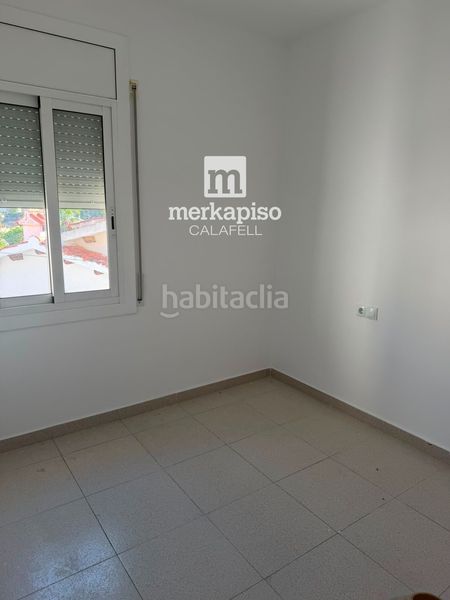 Foto 2f8c36c3-4380-46fb-9ccc-bbe734c7790e. Casa amb aparcament a Segur de Calafell nucli urbà Segur de Calafell
