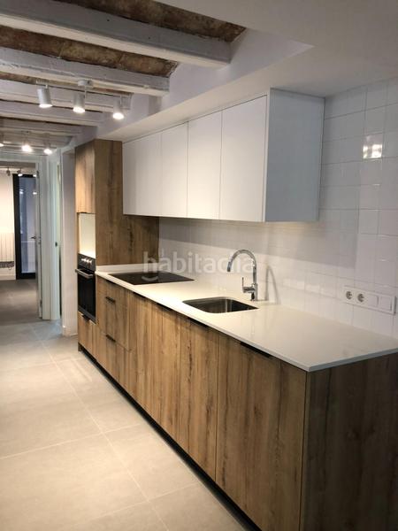 Foto 75d771bf-0bfa-4420-ad89-df5695388921. Planta baja piso en venta en calle santa elena solo inversores en Barcelona