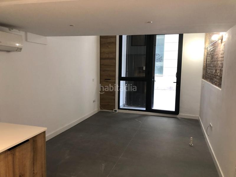 Foto b79bc409-e599-400a-8c0e-774c164a7cc3. Planta baja piso en venta en calle santa elena solo inversores en Barcelona